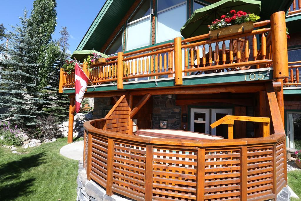 Inn A Bear And Bison Country 4*