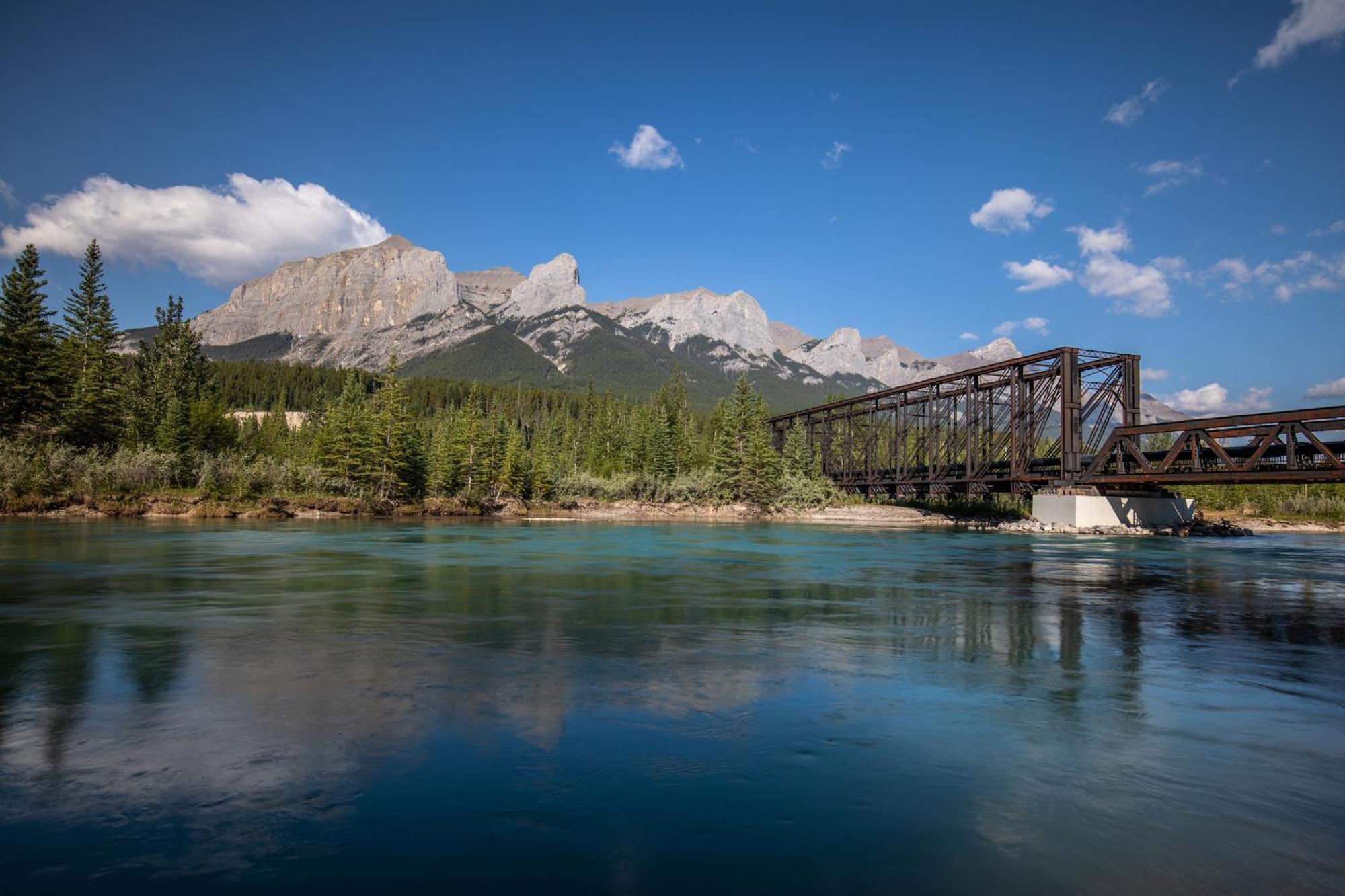 A Bear And Bison Country Inn 4*